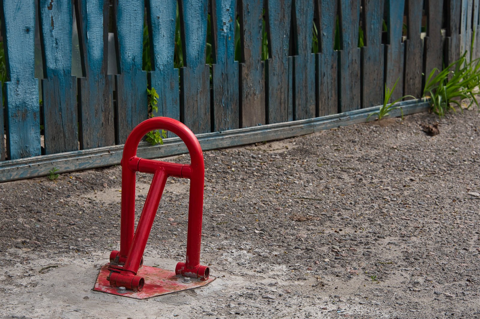 Support From A Solid Structure